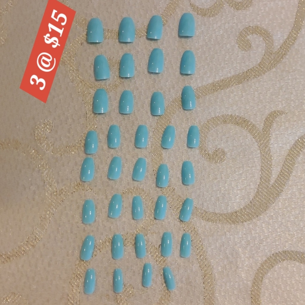 Medium Length Coffin Shape Nails